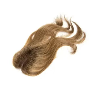 Tissage bouclé — 100 % cheveux naturels Tissage bouclé — 100 % cheveux naturels